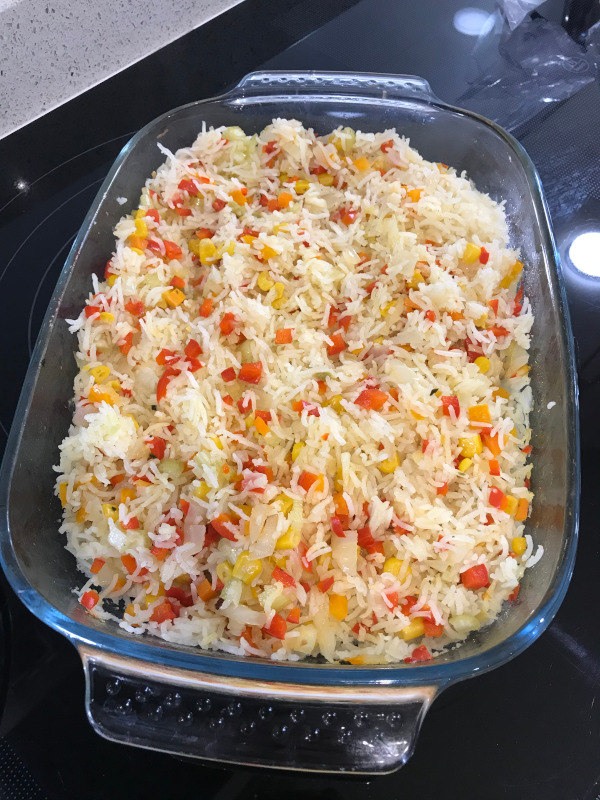 OVEN BAKED RICE WITH VEGGIES OVEN BAKED RICE WITH VEGGIES