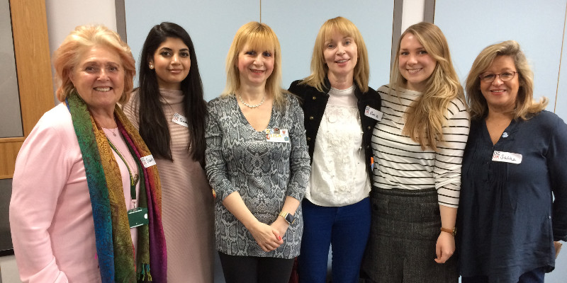 Volunteers from Barnet Council’s communication team (centre with Lisa), Sarah Simmons, Rosie Evangelou & Siama Khan and Sasha Capocci & Sandra Parnell from Rotary Club of Elstree and Borehamwood Volunteers from Barnet Council’s communication team (centre with Lisa), Sarah Simmons, Rosie Evangelou & Siama Khan and Sasha Capocci & Sandra Parnell from Rotary Club of Elstree and Borehamwood