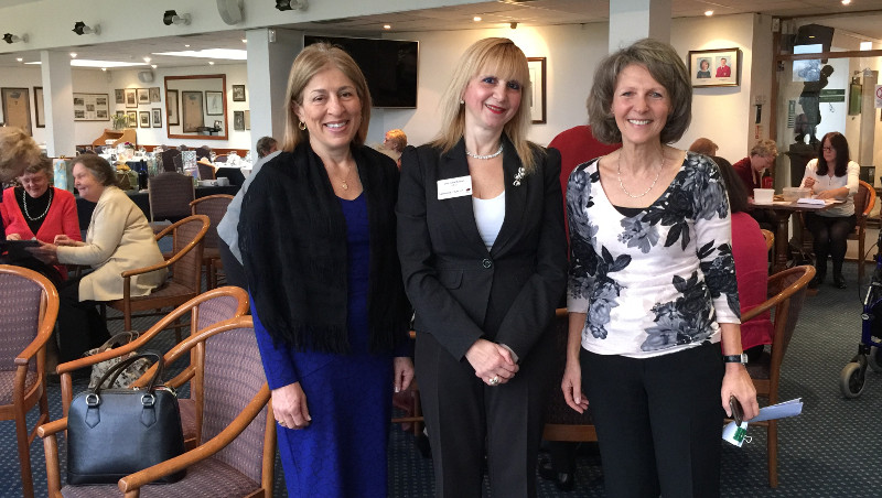Dr Rebecca Hatjiosif, Cllr Lisa Rutter & Ladies Captain Andrea Hutter Dr Rebecca Hatjiosif, Cllr Lisa Rutter & Ladies Captain Andrea Hutter