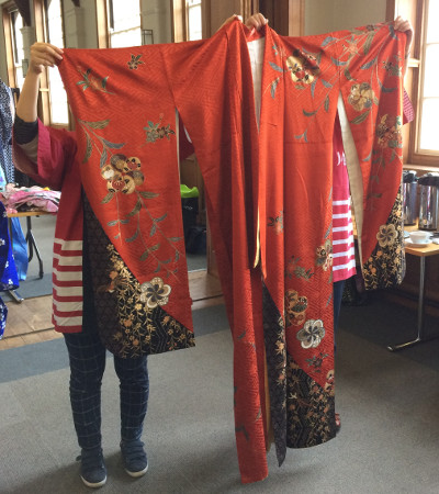 Beautiful red silk kimono Beautiful red silk kimono